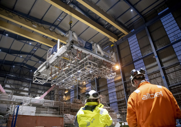 Record lift at Haugesund yard